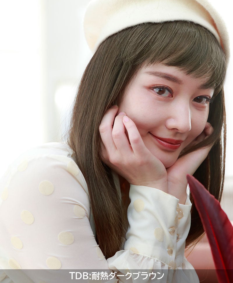 ふんわり総手植え前髪ウィッグ【フルバング】FX-100 TDB:耐熱ダークブラウン　モデル着用画像