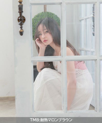 めちゃ楽エクステ【ヴァージンストレート】 品番TX-25耐熱 毛先ワンカールのニュアンスストレートウィッグ 着用イメージ9