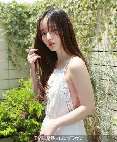 めちゃ楽エクステ【ヴァージンストレート】 品番TX-25耐熱 毛先ワンカールのニュアンスストレートウィッグ 着用イメージ11