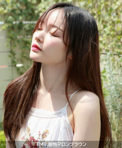 めちゃ楽エクステ【ヴァージンストレート】 品番TX-25耐熱 毛先ワンカールのニュアンスストレートウィッグ 着用イメージ17