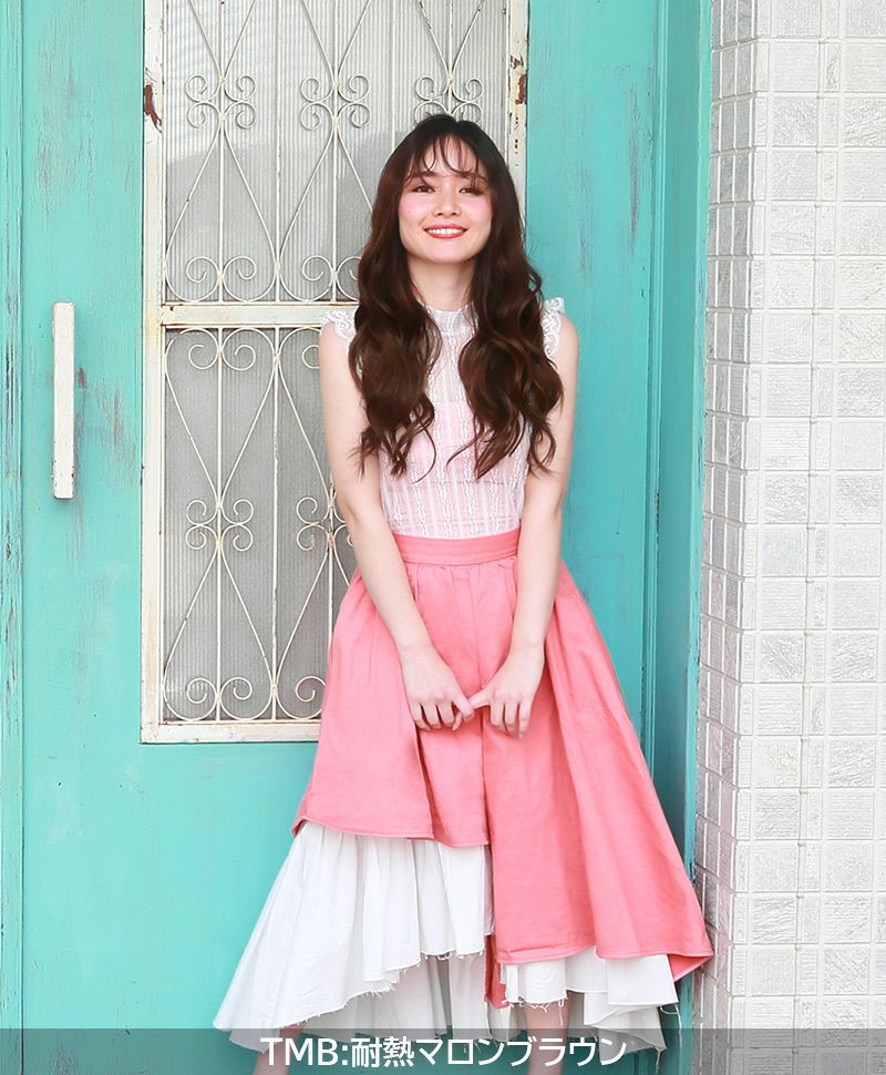 【セルフでできる】めちゃ楽エクステ【ナチュゆるカール】TX-27耐熱 抜け感のある柔らかなゆるめカール 着用イメージ13 カラー TMB:耐熱マロンブラウン