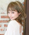 オールウィッグ【レイヤーマッシュミディ】 品番A-699耐熱 着用イメージ6 カラー TMH：耐熱ハイメッシュ