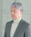 男性用五分ウィッグ【ミディアムショート】 品番GB-24耐熱 着用イメージ15 カラーTGH：耐熱グレイヘア