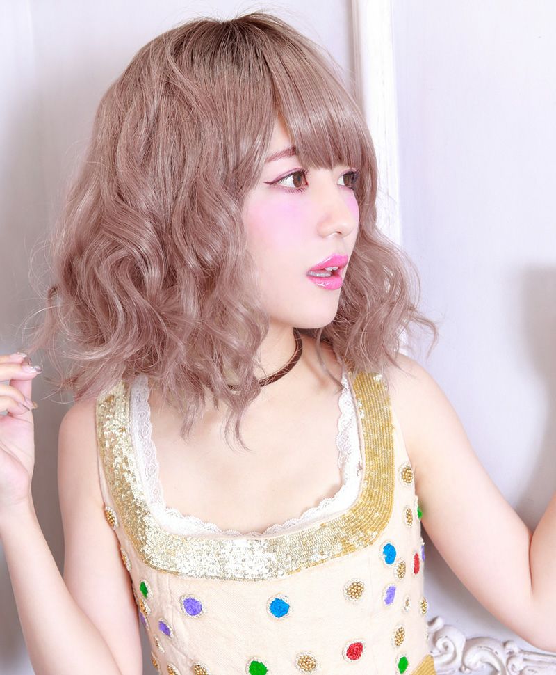 グラデーションカラーウィッグ【ハニーウェーブボブ】CTA-103耐熱 着用イメージ5 カラーCTGL:耐熱グレーラベンダー