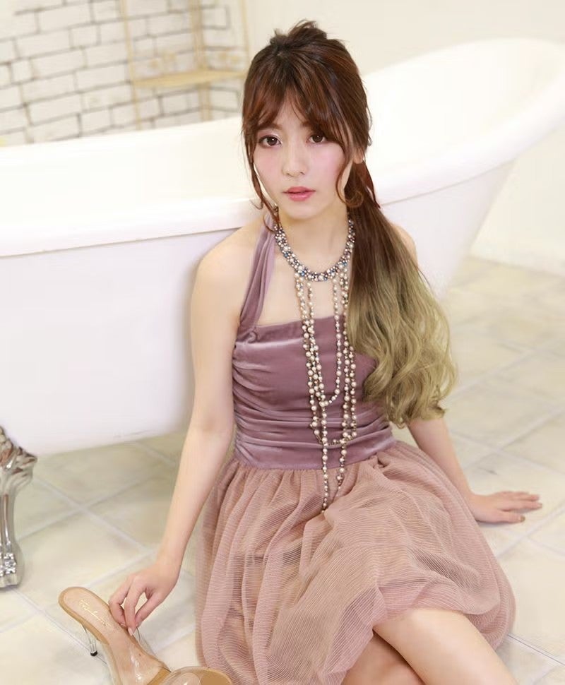 グラデーションテールウィッグ【グラデカールポニー】CTL-10-BR耐熱ブラウン　モデル着用BR-CTDG