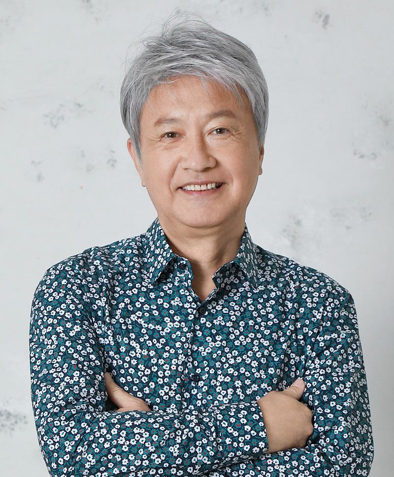 ミセスBEAUTE総手植えオールウィッグ(人毛ミックス)【ブロッサムカールショート】BA-100 カラー ZGH：人毛ミックスグレイヘア　メンズ　男性