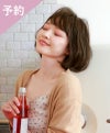 予約商品 帽子ウィッグ（リラックス）【ボブ】 品番BO-02耐熱 医療用として 着用イメージ2 カラーTDB：耐熱ダークブラウン