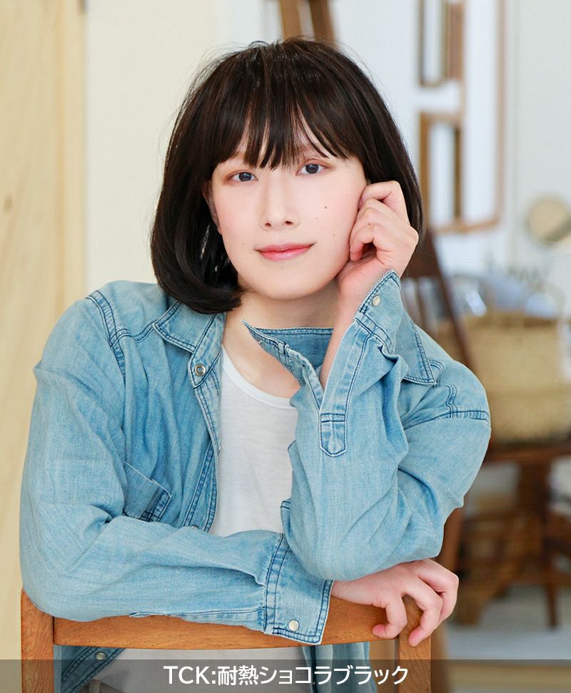 帽子ウィッグ（リラックス）【ボブ】BO-02耐熱 ミセス 着用イメージ8 カラーTCK：耐熱ショコラブラック