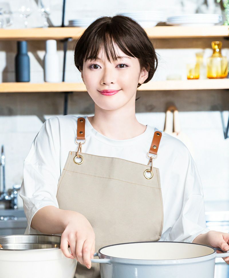 帽子ウィッグ（フィット）【波ウェーブボブ】 品番BO-15 耐熱 カラーTCK 耐熱ショコラブラック