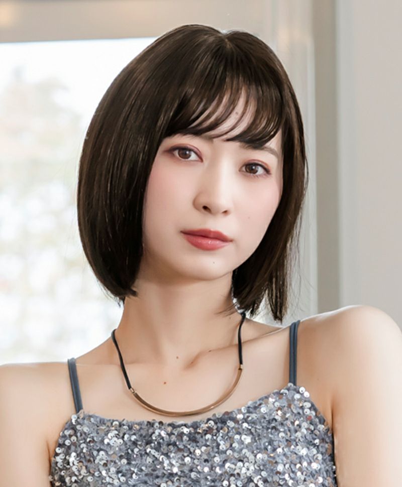【公式サイト限定】PRISILA Limi手植えオールウィッグ(人毛ミックス)【シェリーボブ】LA-003(S・Mサイズあり) モデル着用イメージ カラーZNC:人毛ミックスナチュラルカラー