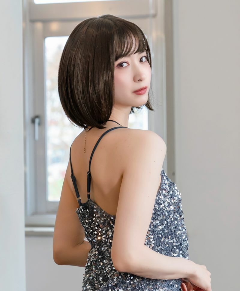 【公式サイト限定】PRISILA Limi手植えオールウィッグ(人毛ミックス)【シェリーボブ】LA-003(S・Mサイズあり) モデル着用イメージ カラーZNC:人毛ミックスナチュラルカラー