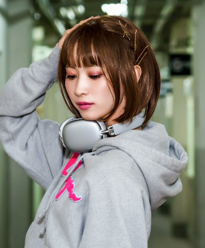 【公式サイト限定】PRISILA Limi手植えオールウィッグ(人毛ミックス)【シェリーボブ】LA-003(S・Mサイズあり) モデル着用イメージ カラーZMB:人毛ミックスマロンブラウン