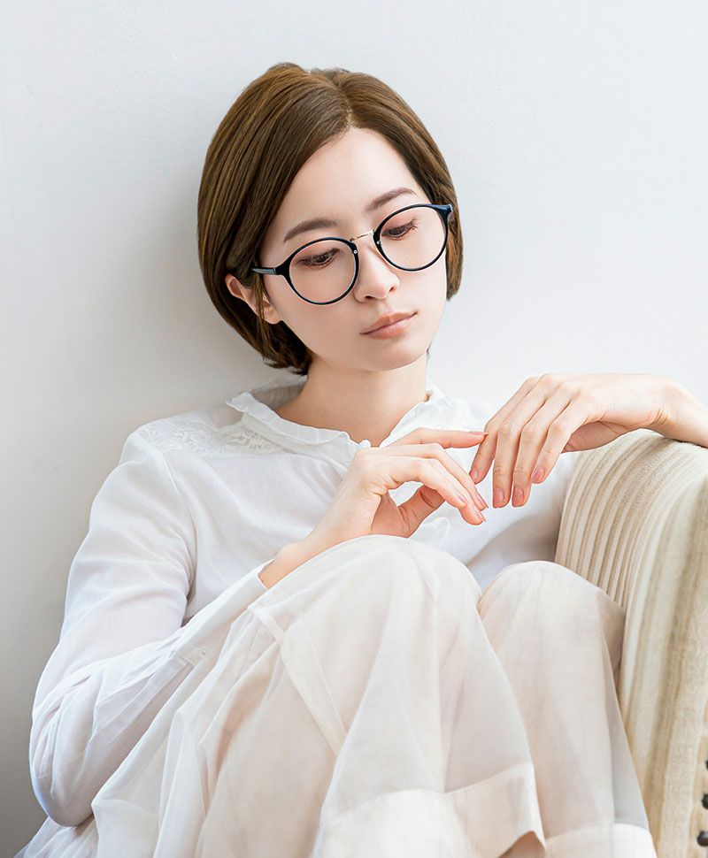 PRISILA Limi手植えオールウィッグ(人毛ミックス)【マノンワンレンボブ】LA-007 モデル画像 ZMB：人毛ミックスマロンブラウン