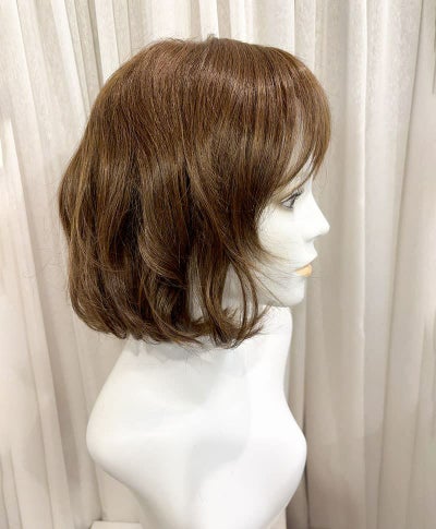  【WEB限定一点もの】手植えオールウィッグ【ボブ】UMEDA-956-ZMB人毛ミックスマロンブラウン【梅田サロンカットウィッグ】Sサイズ　マネキン着用画像着用画像